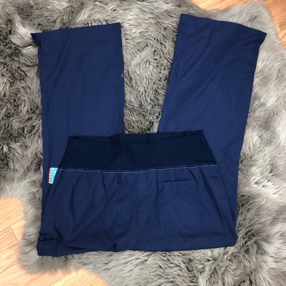 Cherokee | Women’s Maternity Scrub Pants | Large - Picture 4 of 4